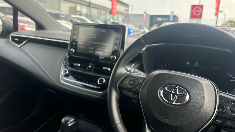 Toyota Corolla 1.8 VVT-i Hybrid Icon Tech 5dr CVT Hybrid Hatchback